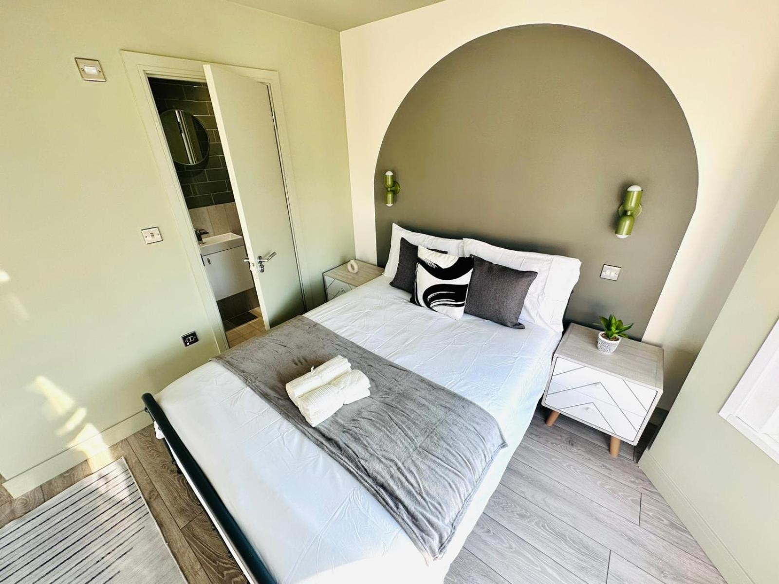 Boutique Ensuite Like Aparthotel London